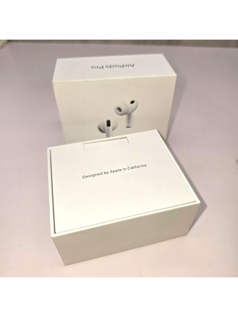 Apple AirPods Pro 3 BOX ONLY Wireless Earbuds White VR9012